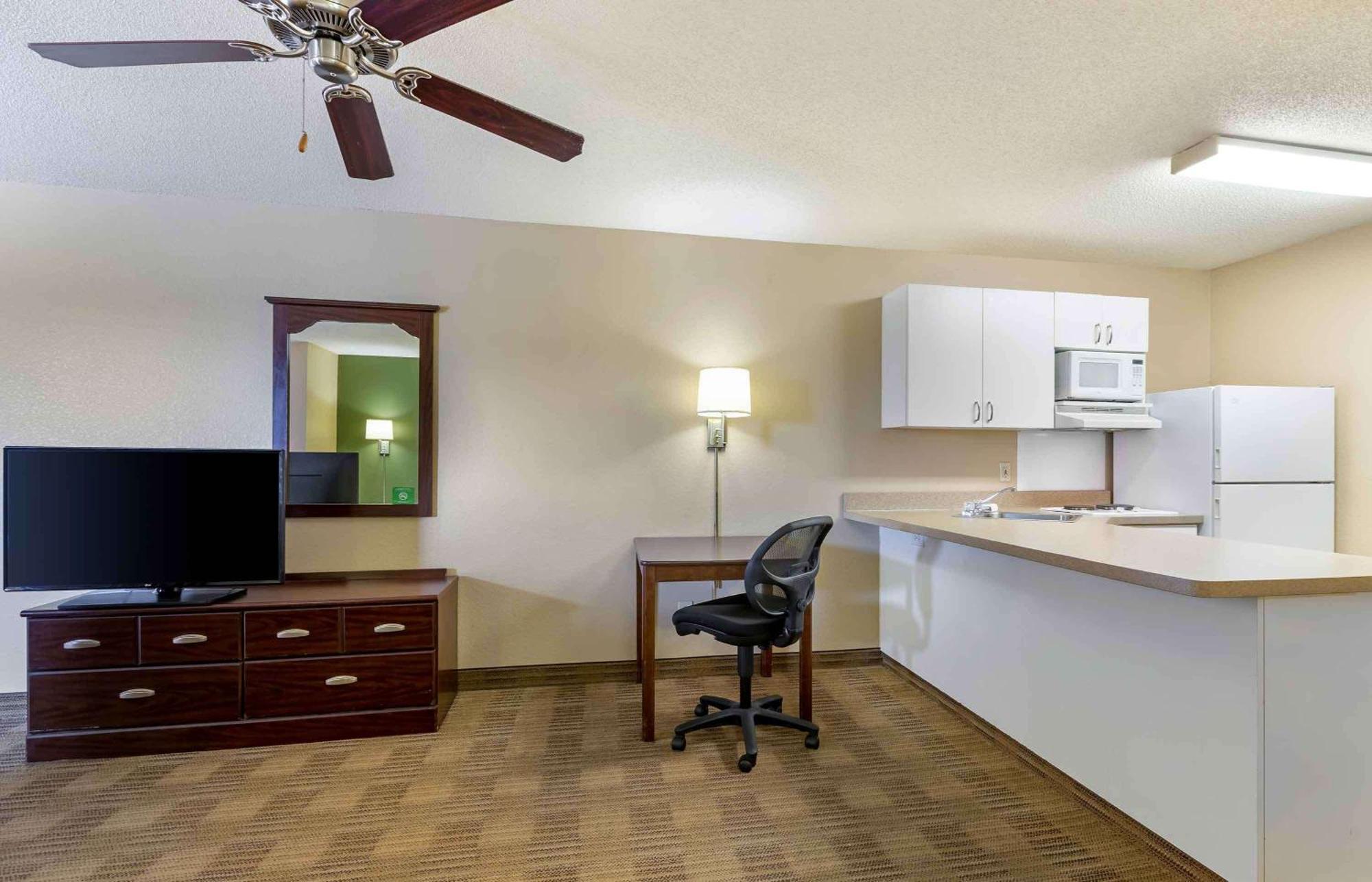 Extended Stay America Select Suites - Des Moines - Urbandale Clive Εξωτερικό φωτογραφία